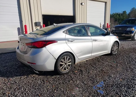 2016 Hyundai Elantra Se из США, поврежденный, VIN KMHDH4AE1GU541858